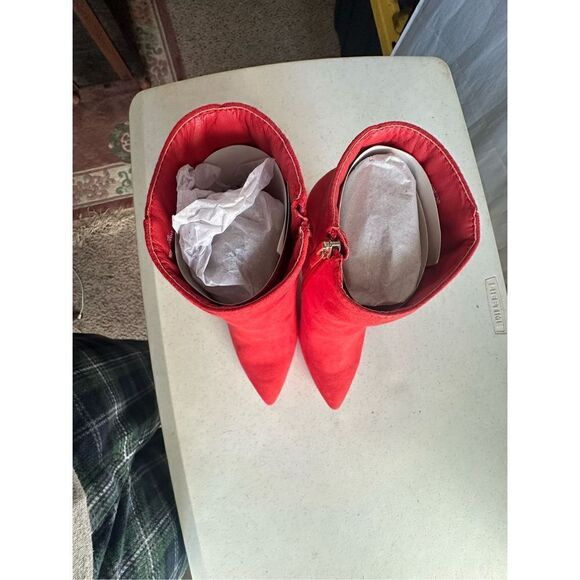 JUSTFAB Women's Rosamund Block Heeled Bootie Ankle Boots Red Size 9 - Picture 4 of 8